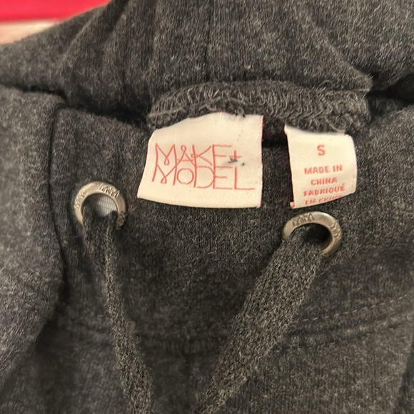 Make + Model Sweat Set - Picture 5 of 5